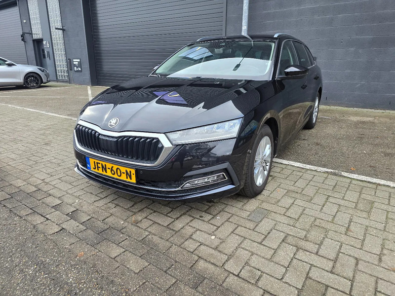 Škoda Octavia Combi 1.0 Benzine - Personenwagen: afbeelding 1 Škoda Octavia Combi 1.0 Benzine - Personenwagen: afbeelding 1