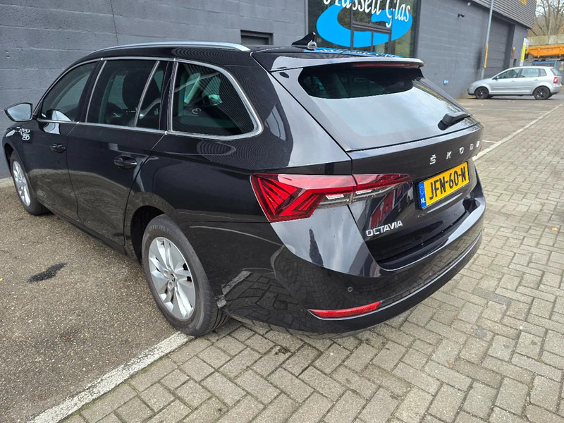 Škoda Octavia Combi 1.0 Benzine - Personenwagen: afbeelding 4 Škoda Octavia Combi 1.0 Benzine - Personenwagen: afbeelding 4