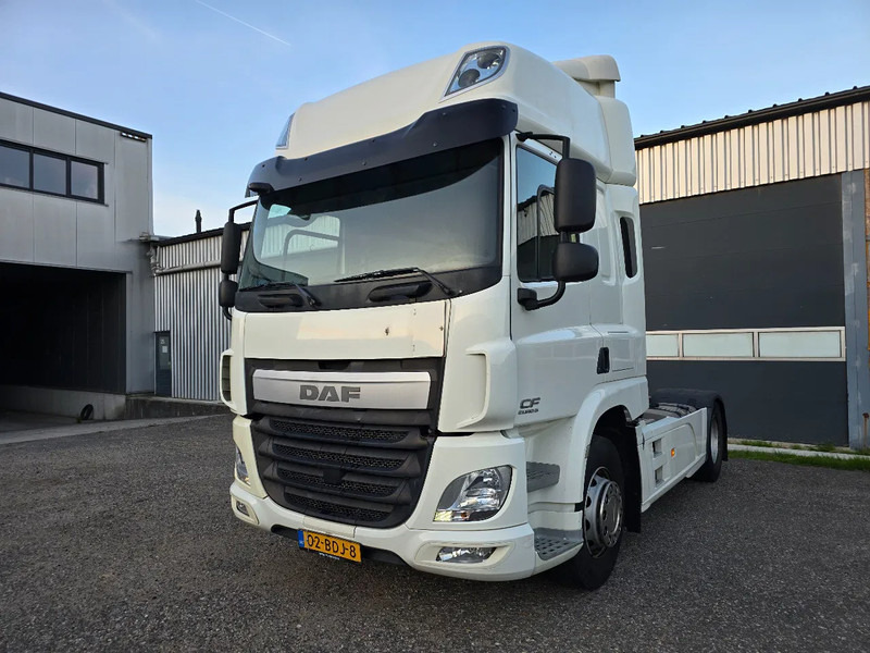DAF CF Super Space Cabin - Trekker: afbeelding 1 DAF CF Super Space Cabin - Trekker: afbeelding 1
