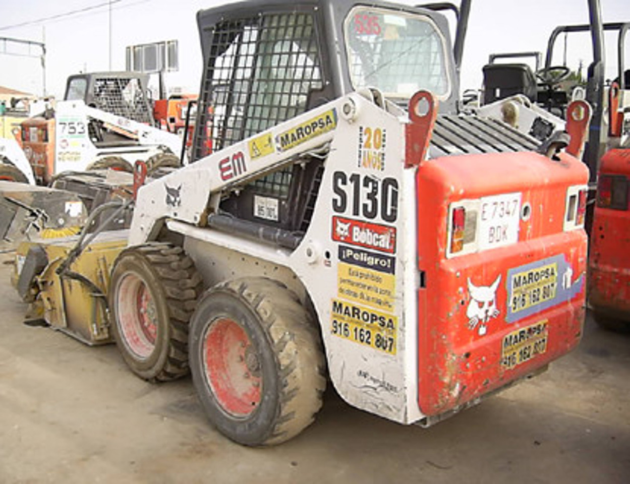 Minicargadora Bobcat S130 - Schranklader: afbeelding 1 Minicargadora Bobcat S130 - Schranklader: afbeelding 1