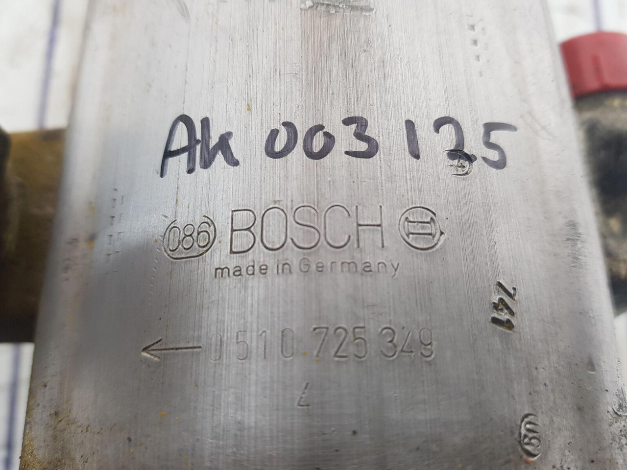 Bosch PTO with Bosch gear pump - Hydraulische pomp voor Kraan: afbeelding 5 Bosch PTO with Bosch gear pump - Hydraulische pomp voor Kraan: afbeelding 5