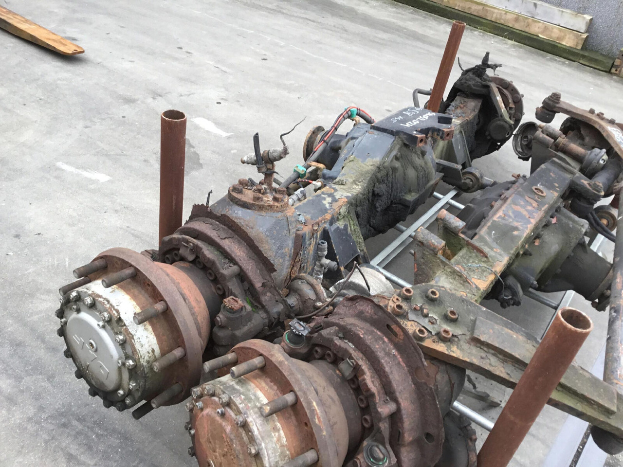 DAF SK 598 axle 5 - As en onderdelen voor Mobiele kraan: afbeelding 4 DAF SK 598 axle 5 - As en onderdelen voor Mobiele kraan: afbeelding 4