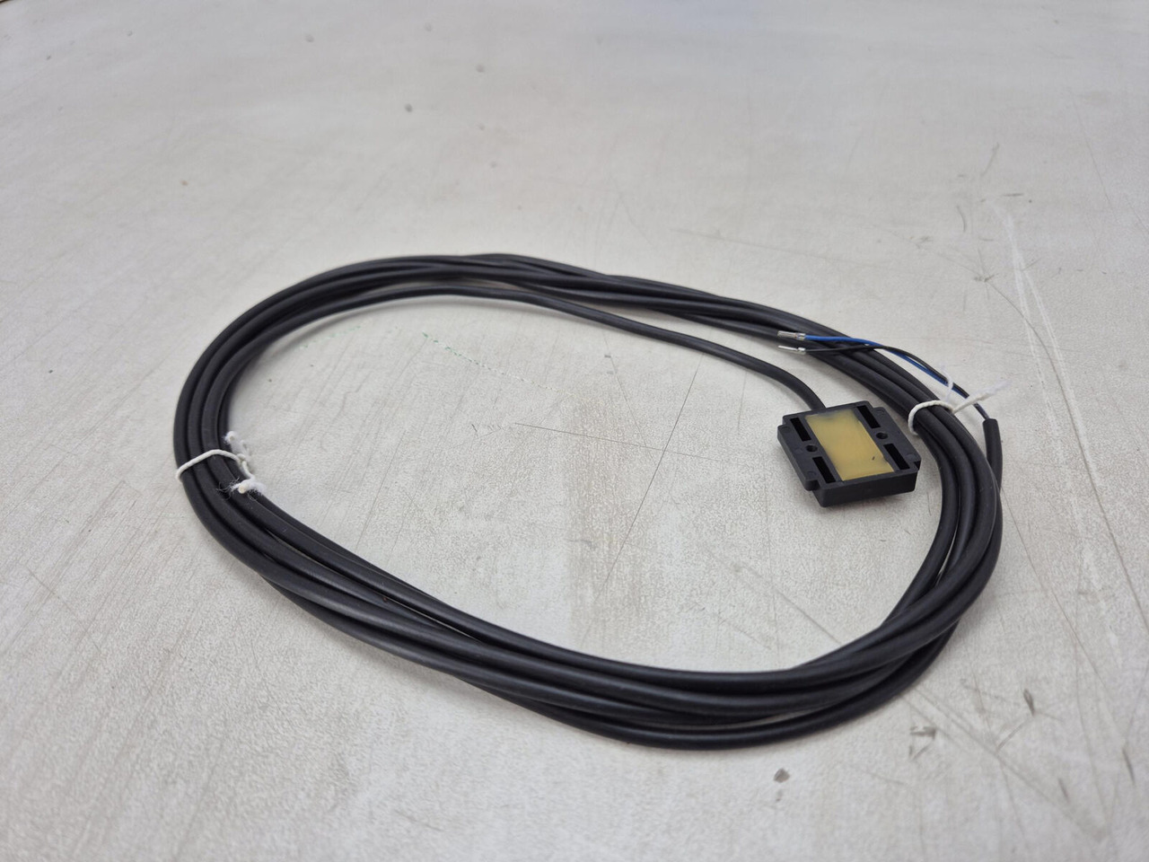 Demag AC 120 Counterweigt locking liniar motor set - Elektrisch systeem voor Kraan: afbeelding 5 Demag AC 120 Counterweigt locking liniar motor set - Elektrisch systeem voor Kraan: afbeelding 5