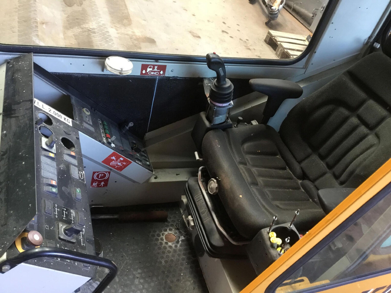 FAUN ATF 45-3 upper cabin - Cabine voor Mobiele kraan: afbeelding 4 FAUN ATF 45-3 upper cabin - Cabine voor Mobiele kraan: afbeelding 4