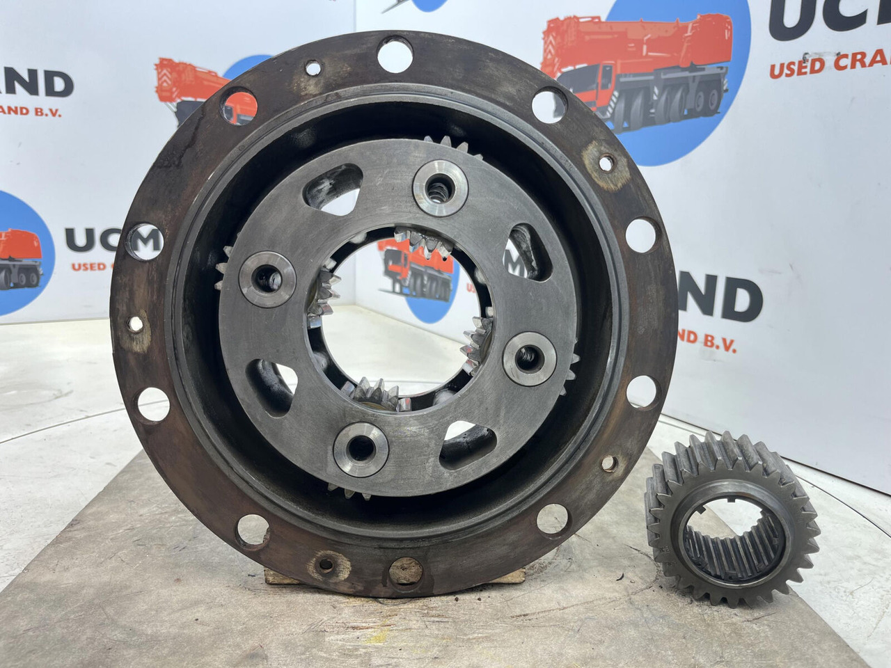 FAUN HK 40 planetary gear 27-18-65-24-4pl-H64-24 - Eindaandrijving voor Mobiele kraan: afbeelding 4 FAUN HK 40 planetary gear 27-18-65-24-4pl-H64-24 - Eindaandrijving voor Mobiele kraan: afbeelding 4
