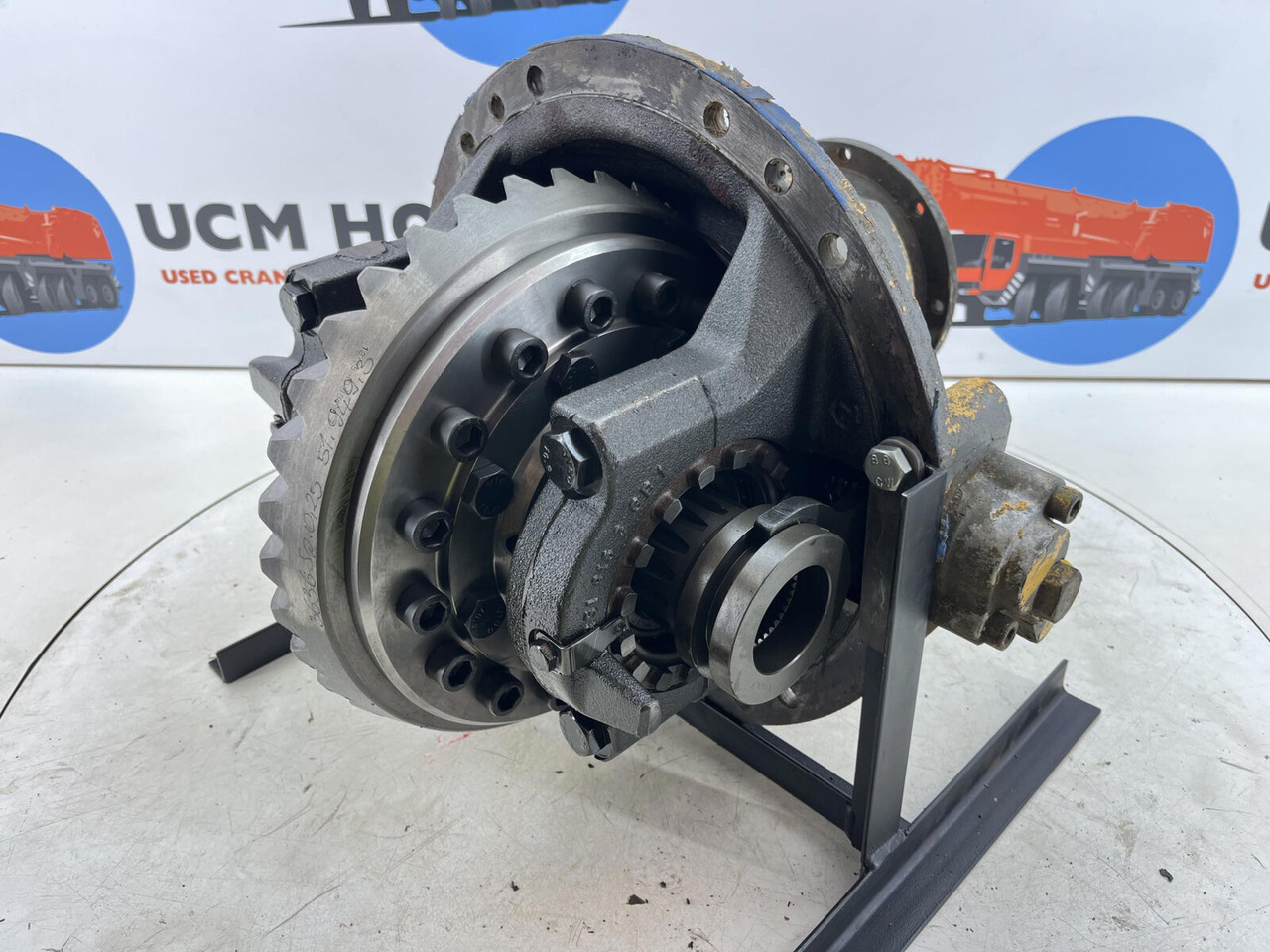 Grove AT 633 end differential 13x35 axle 2 - Differentieel: afbeelding 2 Grove AT 633 end differential 13x35 axle 2 - Differentieel: afbeelding 2