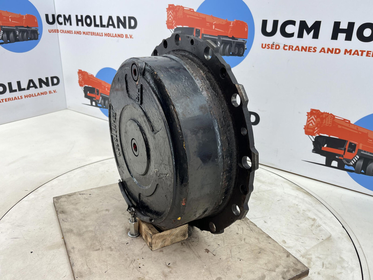 Grove GMK 3050 planetary gear 12-23-60-34-3pl-H135-46 - Eindaandrijving voor Mobiele kraan: afbeelding 2 Grove GMK 3050 planetary gear 12-23-60-34-3pl-H135-46 - Eindaandrijving voor Mobiele kraan: afbeelding 2