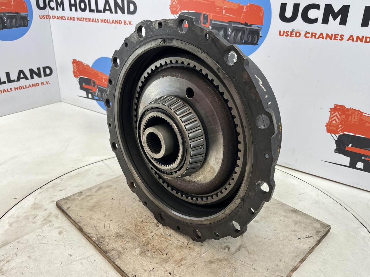 Grove GMK 3050 planetary gear 12-23-60-34-3pl-H135-46 - Eindaandrijving voor Mobiele kraan: afbeelding 3 Grove GMK 3050 planetary gear 12-23-60-34-3pl-H135-46 - Eindaandrijving voor Mobiele kraan: afbeelding 3