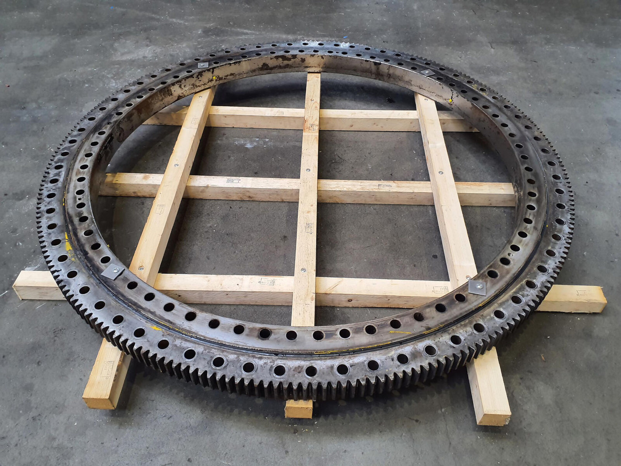Grove GMK 5130-1 slewing ring - Draaikrans voor Mobiele kraan: afbeelding 2 Grove GMK 5130-1 slewing ring - Draaikrans voor Mobiele kraan: afbeelding 2