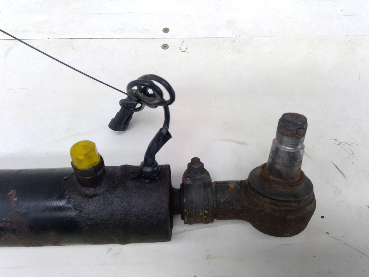 Grove Grove GMK 3055 steering cylinder axle 1 right - Hydraulische cilinder voor Mobiele kraan: afbeelding 3 Grove Grove GMK 3055 steering cylinder axle 1 right - Hydraulische cilinder voor Mobiele kraan: afbeelding 3