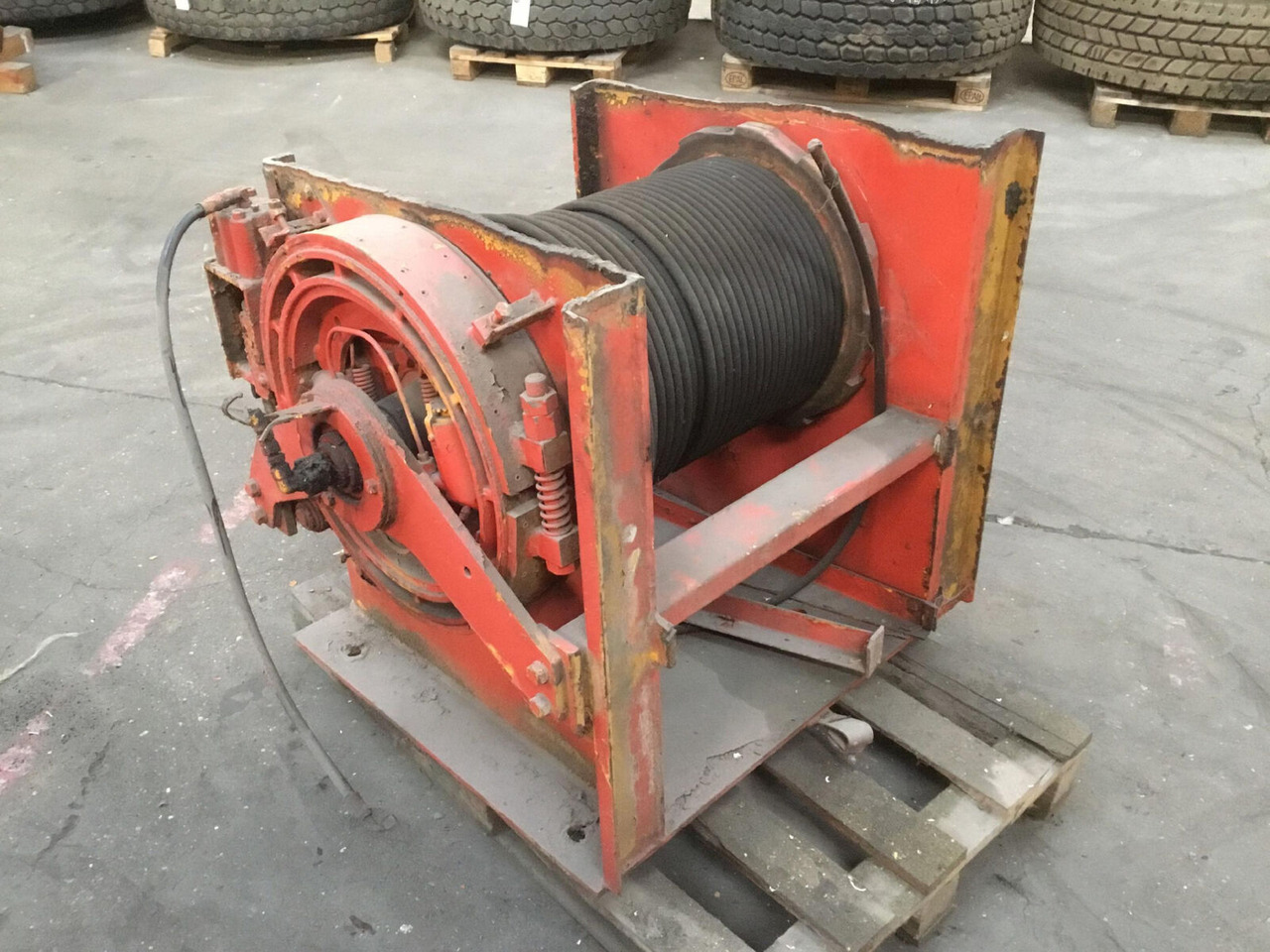 Kato NK 350 winch - Lier voor Mobiele kraan: afbeelding 1 Kato NK 350 winch - Lier voor Mobiele kraan: afbeelding 1