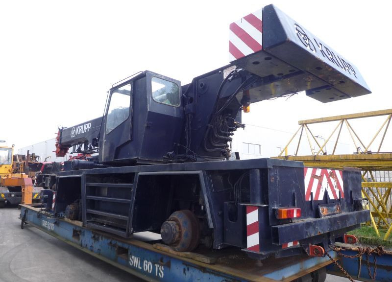Krupp KMK 2035 for parts - Mobiele kraan: afbeelding 2 Krupp KMK 2035 for parts - Mobiele kraan: afbeelding 2