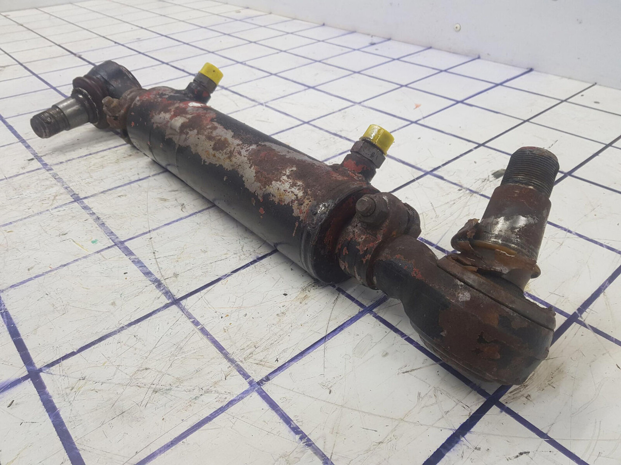 Krupp KMK 3045 steering cylinder - Hydraulische cilinder voor Mobiele kraan: afbeelding 4 Krupp KMK 3045 steering cylinder - Hydraulische cilinder voor Mobiele kraan: afbeelding 4