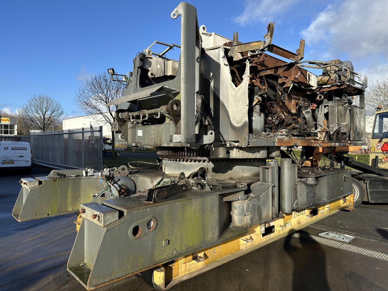 Liebherr LR 1160 body - Carrosserie en exterieur voor Rupskraan: afbeelding 2 Liebherr LR 1160 body - Carrosserie en exterieur voor Rupskraan: afbeelding 2