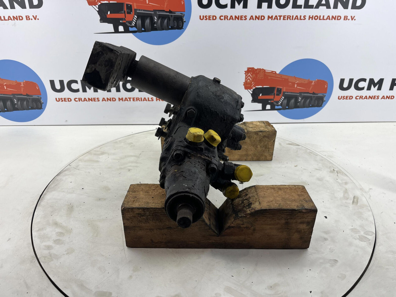 Liebherr LT 1160 steering box - Stuurhuis voor Mobiele kraan: afbeelding 4 Liebherr LT 1160 steering box - Stuurhuis voor Mobiele kraan: afbeelding 4