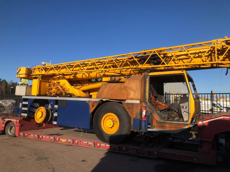 Liebherr LTM 1030-2 - Alle terrein kraan: afbeelding 1 Liebherr LTM 1030-2 - Alle terrein kraan: afbeelding 1
