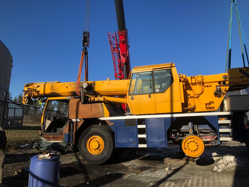Liebherr LTM 1030-2 - Alle terrein kraan: afbeelding 4 Liebherr LTM 1030-2 - Alle terrein kraan: afbeelding 4