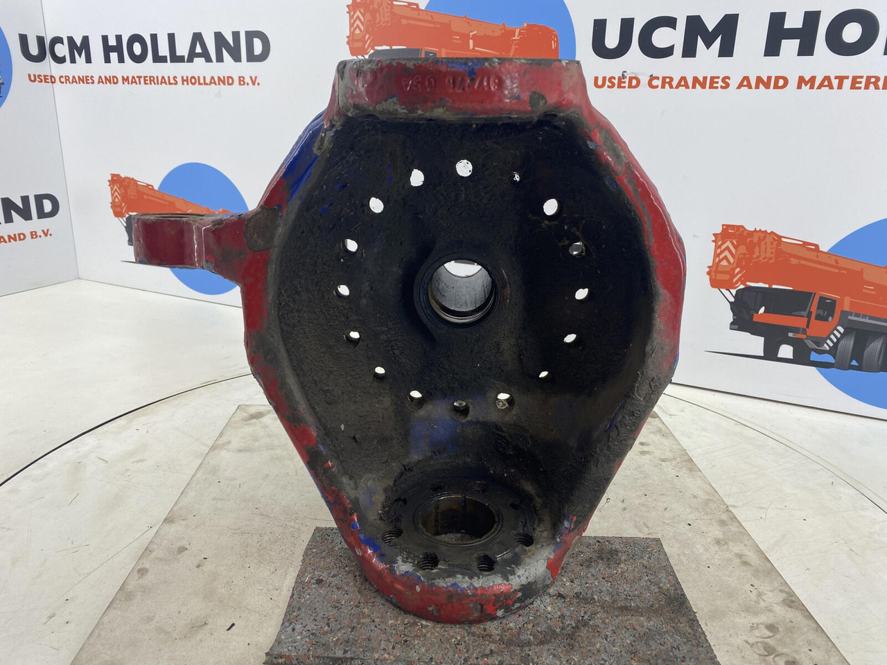 Liebherr LTM 1040-2.1 Steering knuckle 16 holes axle 2 - Fusee voor Mobiele kraan: afbeelding 5 Liebherr LTM 1040-2.1 Steering knuckle 16 holes axle 2 - Fusee voor Mobiele kraan: afbeelding 5