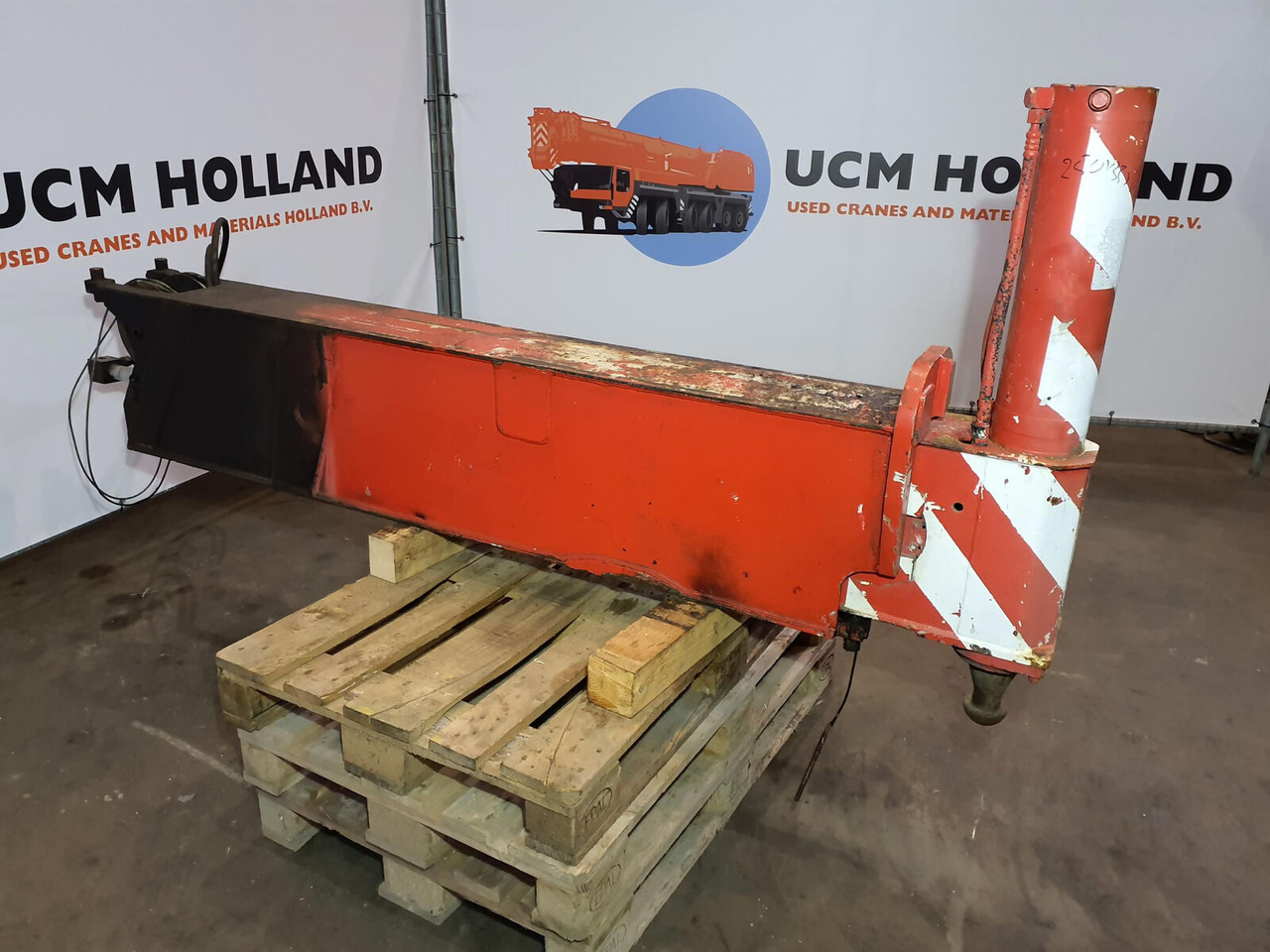 Liebherr LTM 1050 sliding beam complete front - Ophanging voor Mobiele kraan: afbeelding 1 Liebherr LTM 1050 sliding beam complete front - Ophanging voor Mobiele kraan: afbeelding 1