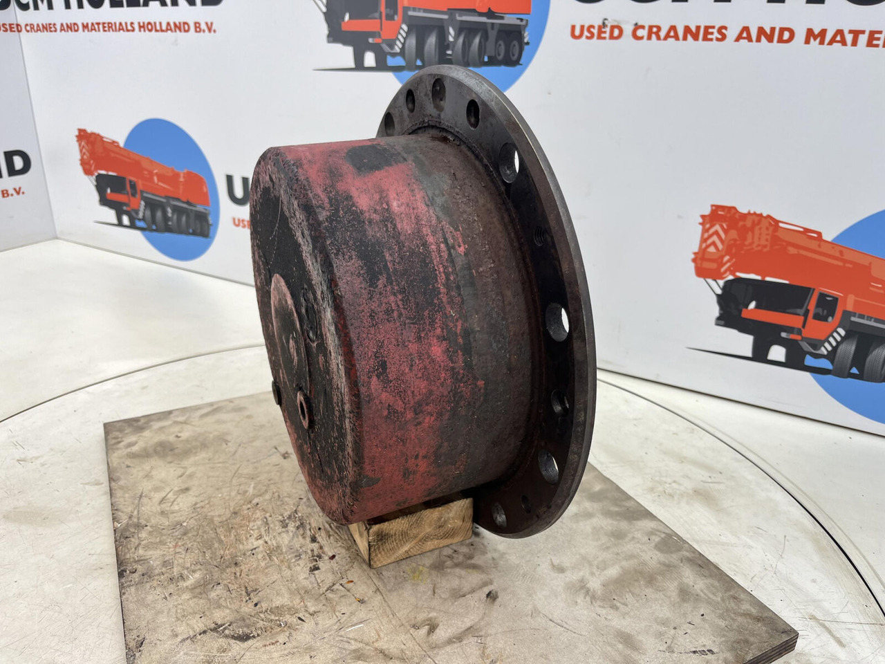 Liebherr LTM 1060/2 planetary gear 17-24-67-32-3pl-H135-46 - Eindaandrijving voor Mobiele kraan: afbeelding 2 Liebherr LTM 1060/2 planetary gear 17-24-67-32-3pl-H135-46 - Eindaandrijving voor Mobiele kraan: afbeelding 2