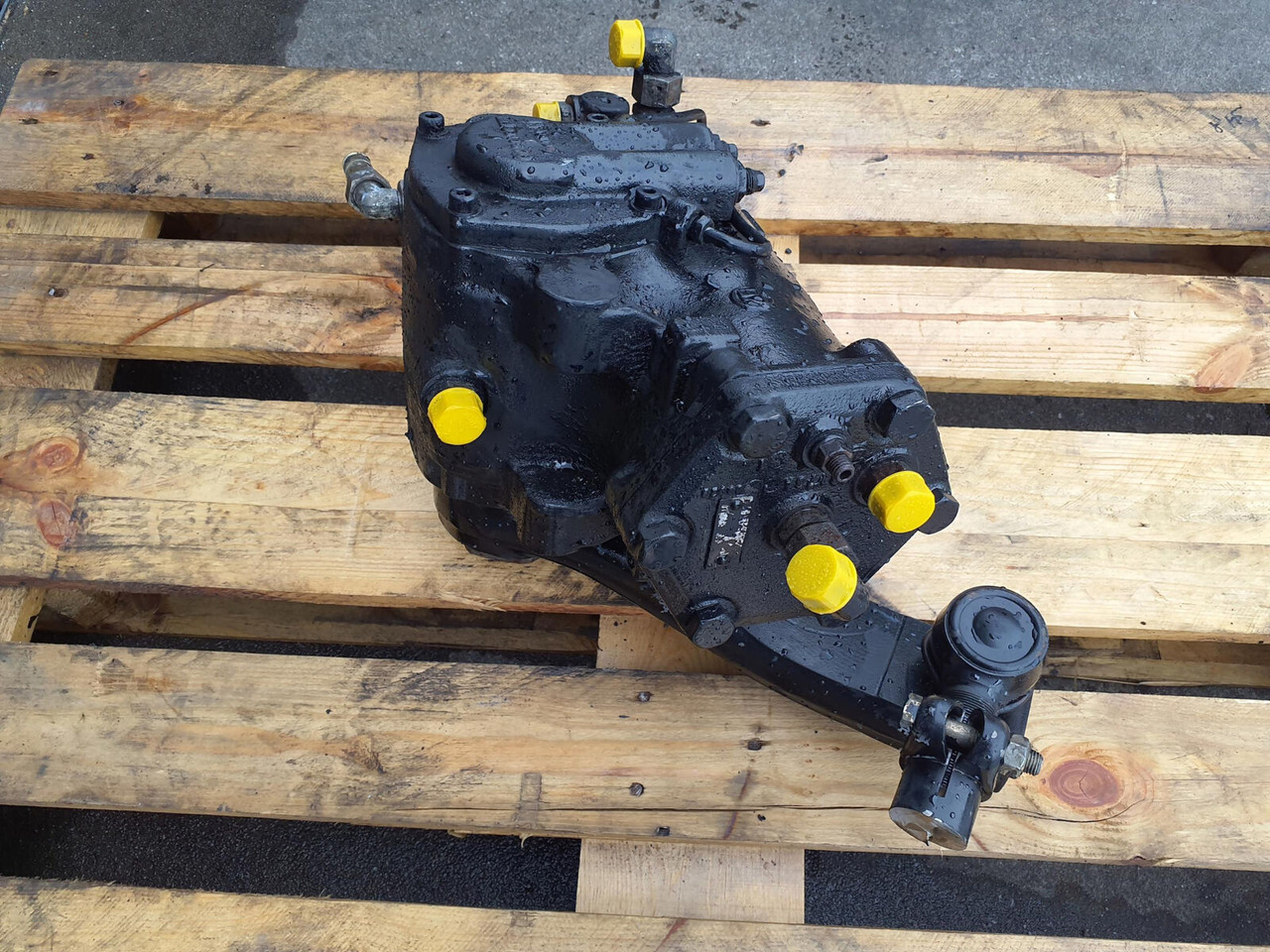 Liebherr LTM 1060-2 steering gear - Stuurhuis voor Mobiele kraan: afbeelding 3 Liebherr LTM 1060-2 steering gear - Stuurhuis voor Mobiele kraan: afbeelding 3