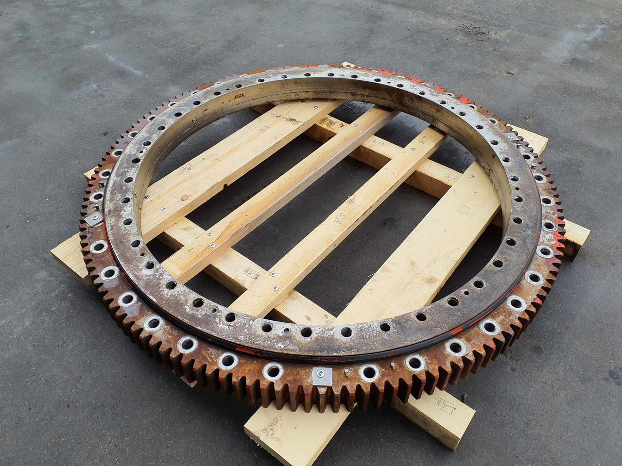 Liebherr LTM 1060 slewing ring - Draaikrans voor Mobiele kraan: afbeelding 3 Liebherr LTM 1060 slewing ring - Draaikrans voor Mobiele kraan: afbeelding 3