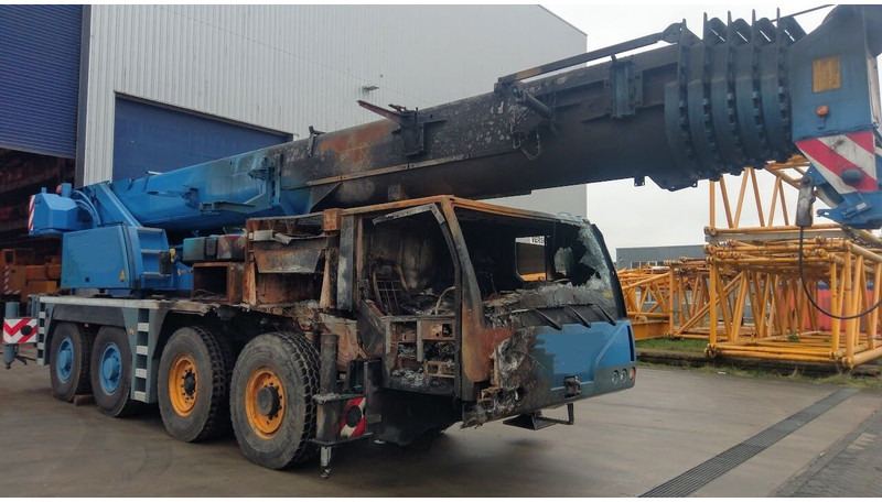 Liebherr LTM 1070-4.1 - Alle terrein kraan: afbeelding 2 Liebherr LTM 1070-4.1 - Alle terrein kraan: afbeelding 2