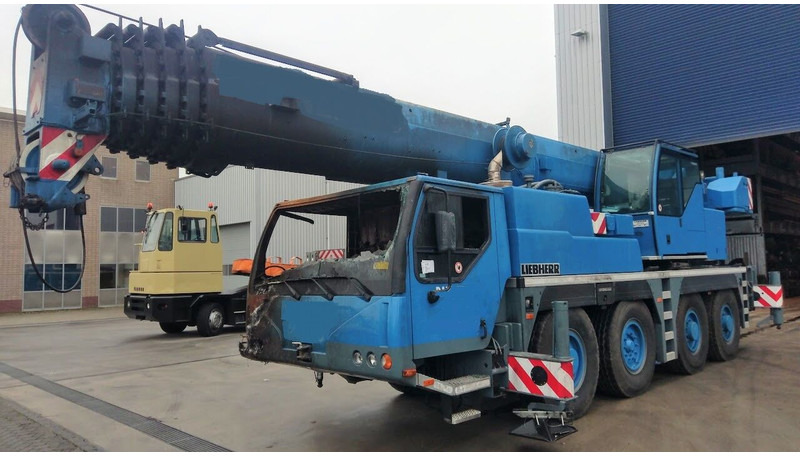 Liebherr LTM 1070-4.1 - Alle terrein kraan: afbeelding 1 Liebherr LTM 1070-4.1 - Alle terrein kraan: afbeelding 1