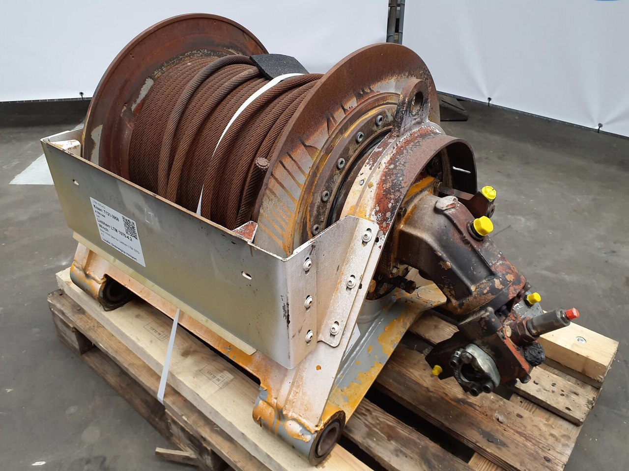 Liebherr LTM 1070-4.2 winch - Lier voor Mobiele kraan: afbeelding 2 Liebherr LTM 1070-4.2 winch - Lier voor Mobiele kraan: afbeelding 2