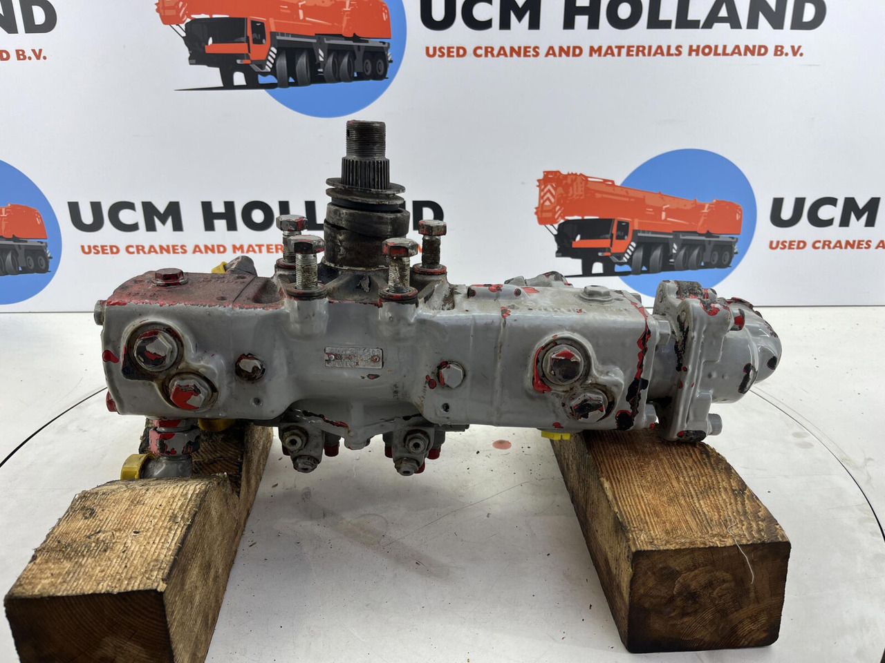 Liebherr LTM 1070 Steering box - Stuurhuis voor Mobiele kraan: afbeelding 1 Liebherr LTM 1070 Steering box - Stuurhuis voor Mobiele kraan: afbeelding 1