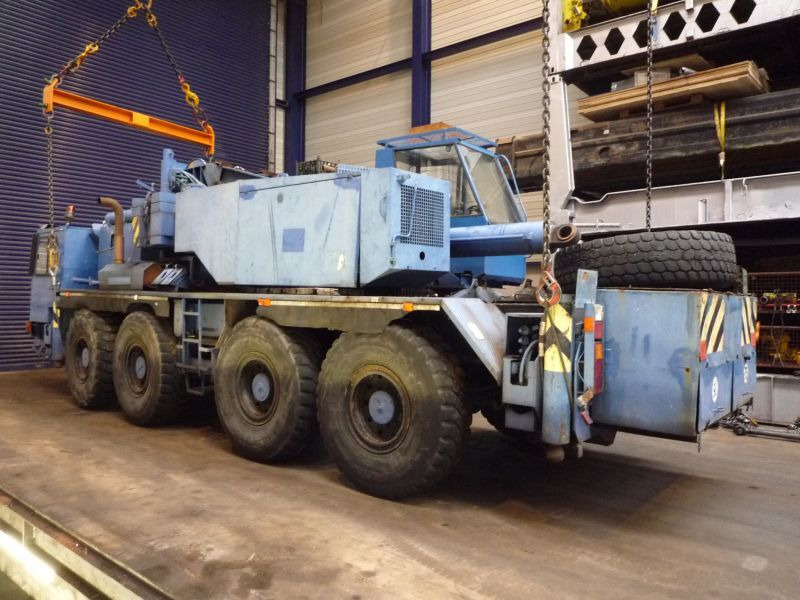 Liebherr LTM 1070. for parts - Alle terrein kraan: afbeelding 2 Liebherr LTM 1070. for parts - Alle terrein kraan: afbeelding 2