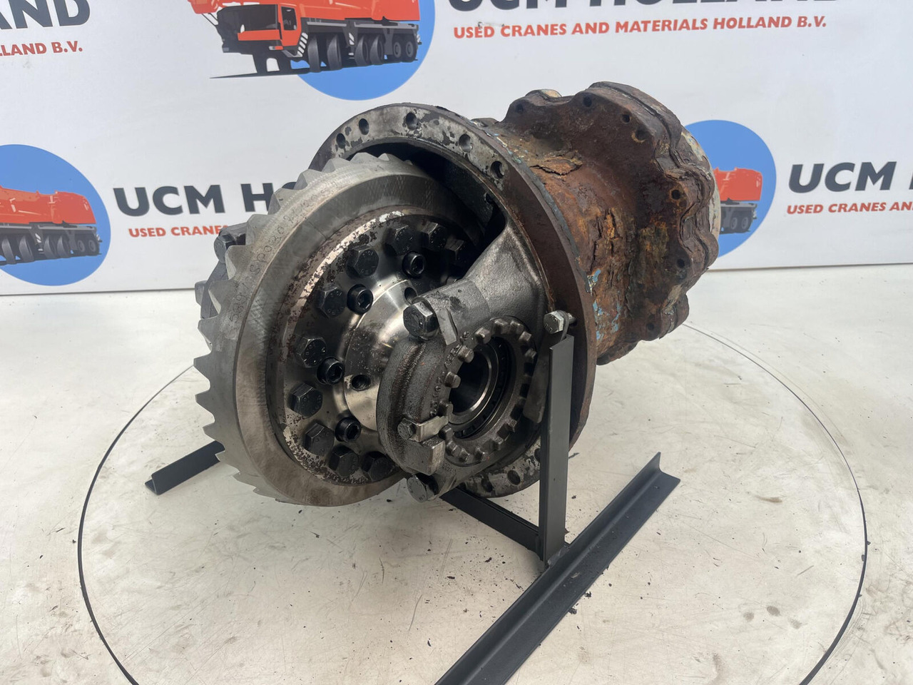 Liebherr LTM 1070 mid differential 13x35 axle 2 - Differentieel voor Mobiele kraan: afbeelding 4 Liebherr LTM 1070 mid differential 13x35 axle 2 - Differentieel voor Mobiele kraan: afbeelding 4