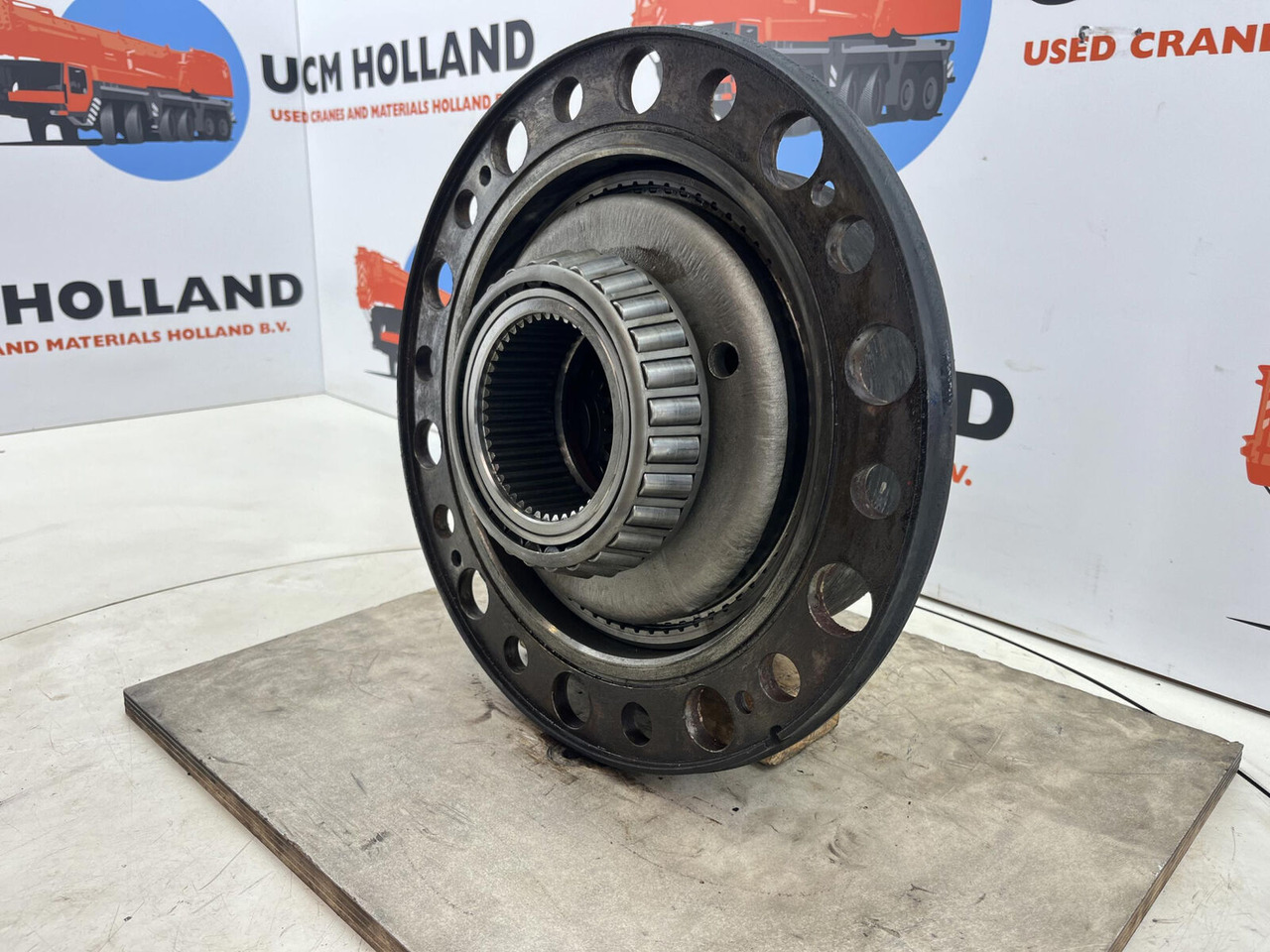 Liebherr LTM 1070 planetary gear 17-24-67-32-3pl-H127-46 - Eindaandrijving voor Mobiele kraan: afbeelding 3 Liebherr LTM 1070 planetary gear 17-24-67-32-3pl-H127-46 - Eindaandrijving voor Mobiele kraan: afbeelding 3
