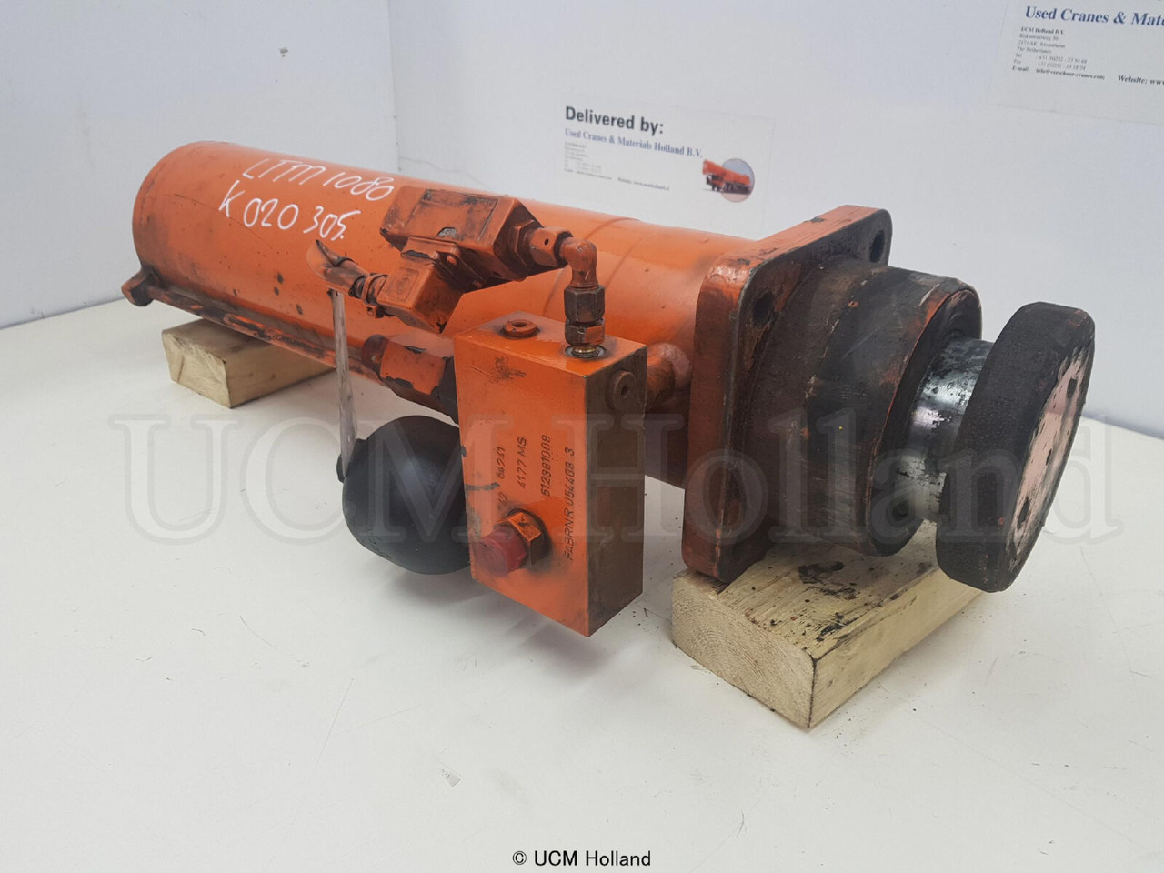 Liebherr LTM 1080-1 ballast extension ram - Hydraulische cilinder voor Mobiele kraan: afbeelding 2 Liebherr LTM 1080-1 ballast extension ram - Hydraulische cilinder voor Mobiele kraan: afbeelding 2