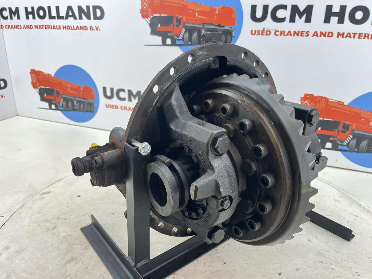 Liebherr LTM 1080 end differential 16x39 axle 4 - Differentieel voor Mobiele kraan: afbeelding 1 Liebherr LTM 1080 end differential 16x39 axle 4 - Differentieel voor Mobiele kraan: afbeelding 1