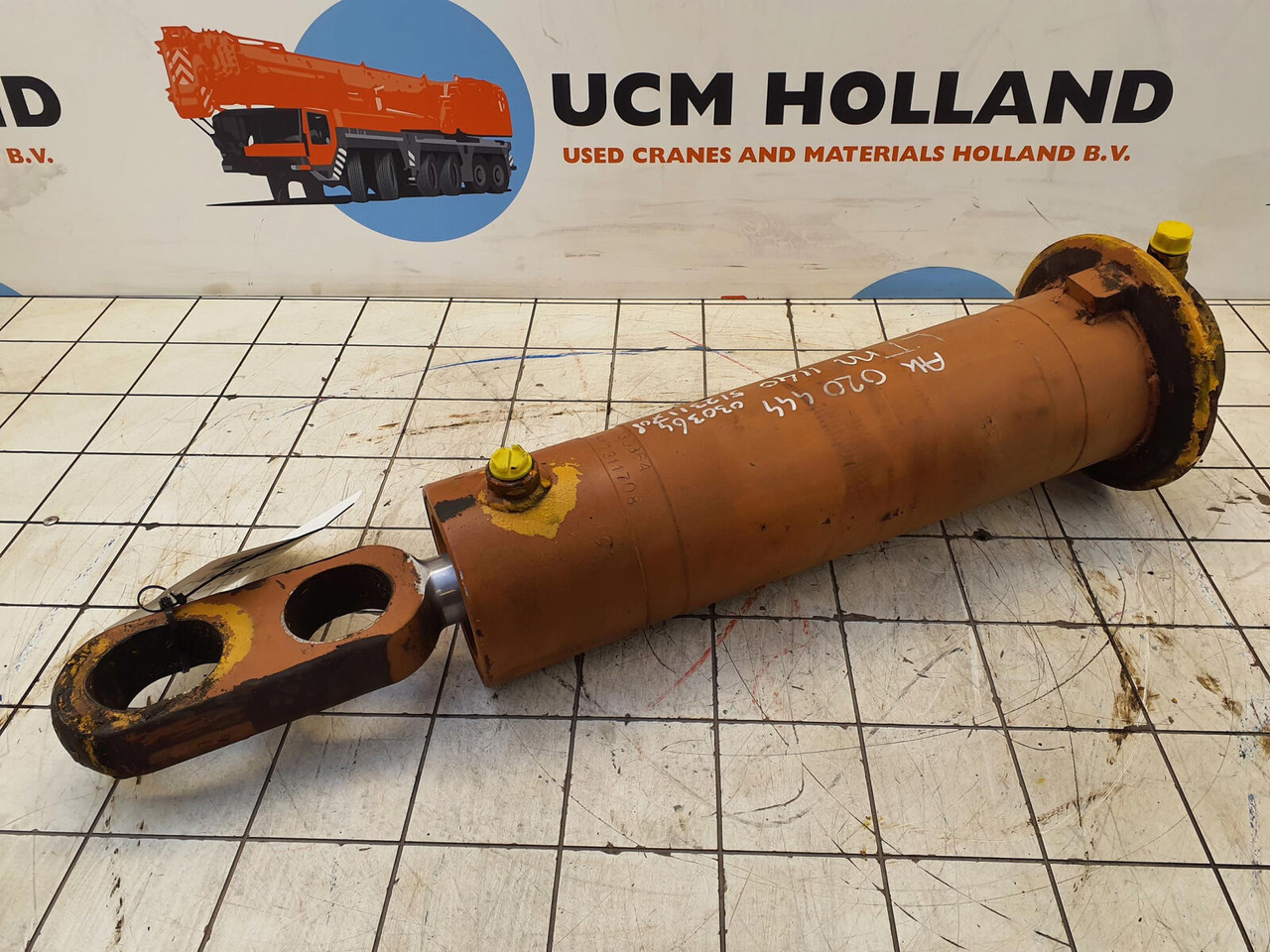 Liebherr LTM 1140 counterweight hydro cylinder - Hydraulische cilinder voor Mobiele kraan: afbeelding 1 Liebherr LTM 1140 counterweight hydro cylinder - Hydraulische cilinder voor Mobiele kraan: afbeelding 1