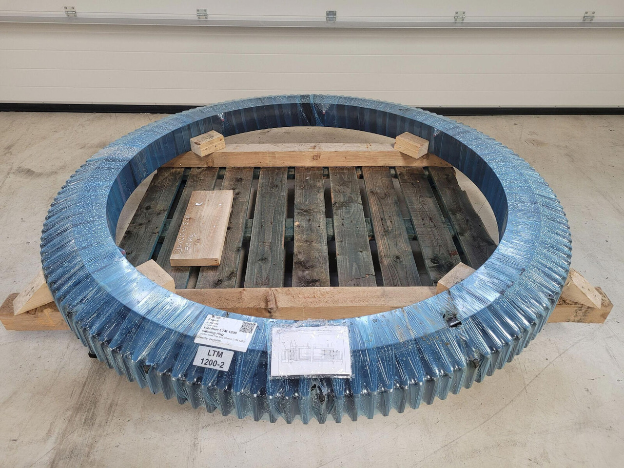 Liebherr LTM 1200 slewing ring - Draaikrans voor Mobiele kraan: afbeelding 1 Liebherr LTM 1200 slewing ring - Draaikrans voor Mobiele kraan: afbeelding 1
