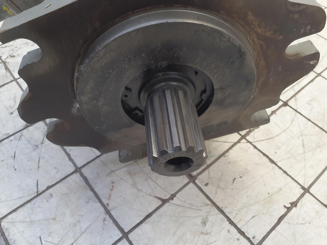 Hydraulische pomp voor Mobiele kraan Liebherr LTM 1400-7.1 hydraulic two-stage pump: afbeelding 6