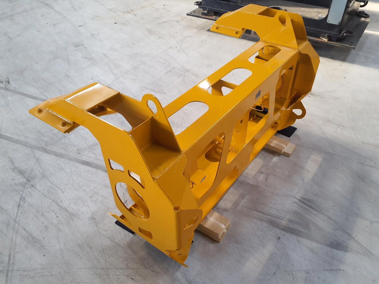 Liebherr LTM 1750-9.1 Luffing cylinder lifting device front - Carrosserie en exterieur voor Mobiele kraan: afbeelding 2 Liebherr LTM 1750-9.1 Luffing cylinder lifting device front - Carrosserie en exterieur voor Mobiele kraan: afbeelding 2