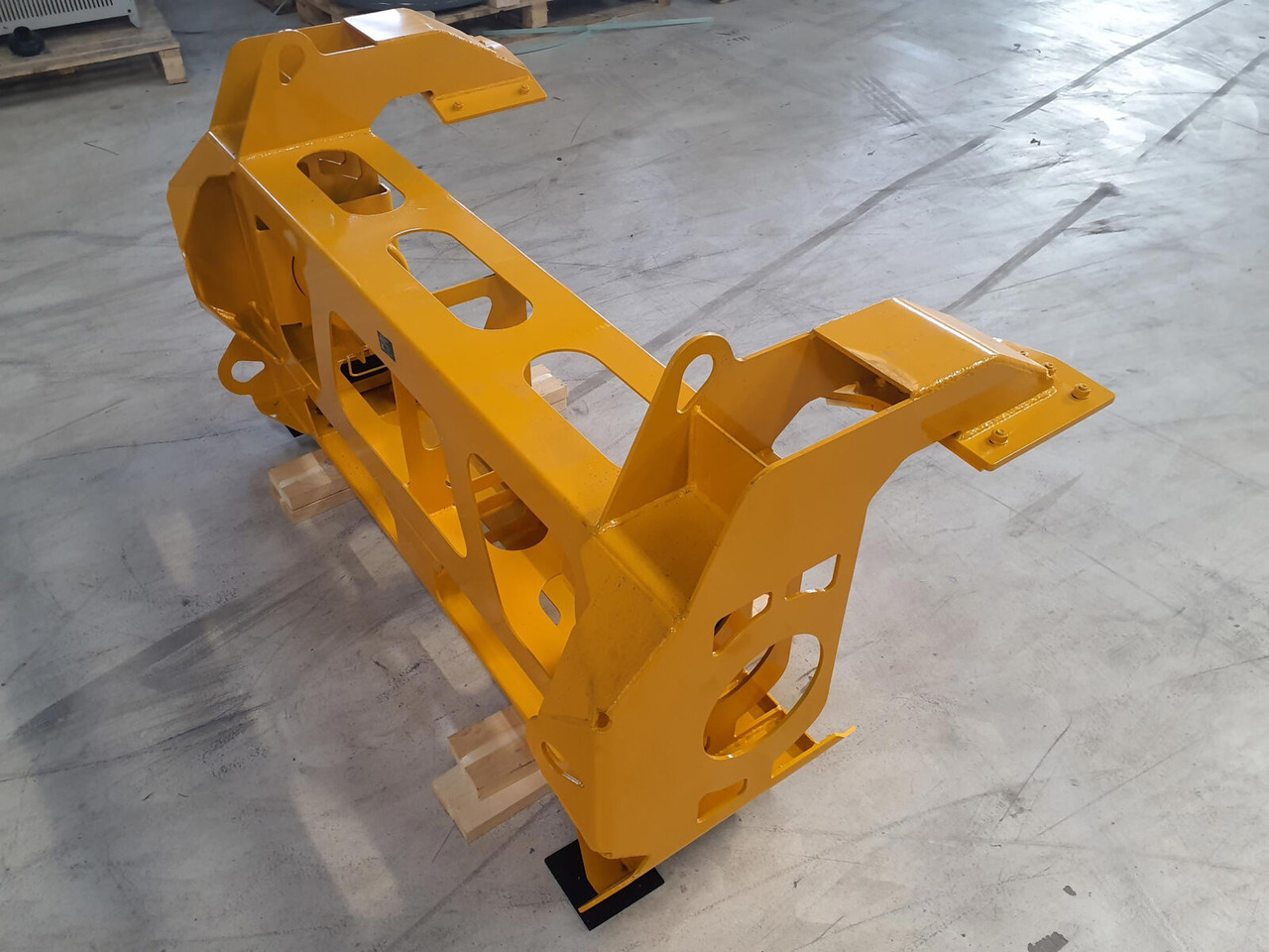 Liebherr LTM 1750-9.1 Luffing cylinder lifting device front - Carrosserie en exterieur voor Mobiele kraan: afbeelding 3 Liebherr LTM 1750-9.1 Luffing cylinder lifting device front - Carrosserie en exterieur voor Mobiele kraan: afbeelding 3