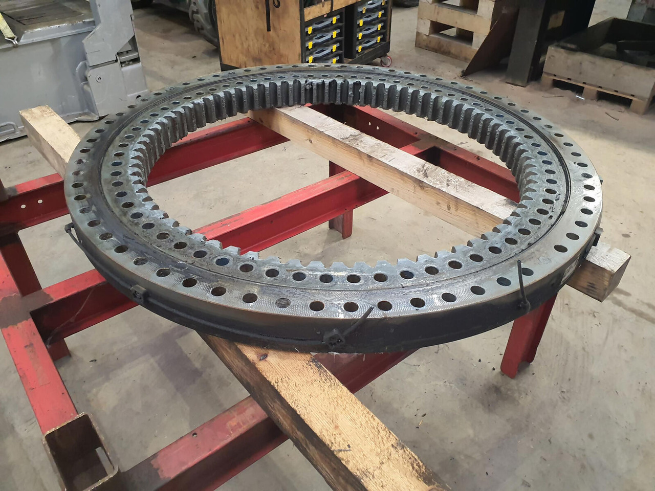 Liebherr MK 88 slewing ring - Draaikrans voor Mobiele kraan: afbeelding 1 Liebherr MK 88 slewing ring - Draaikrans voor Mobiele kraan: afbeelding 1