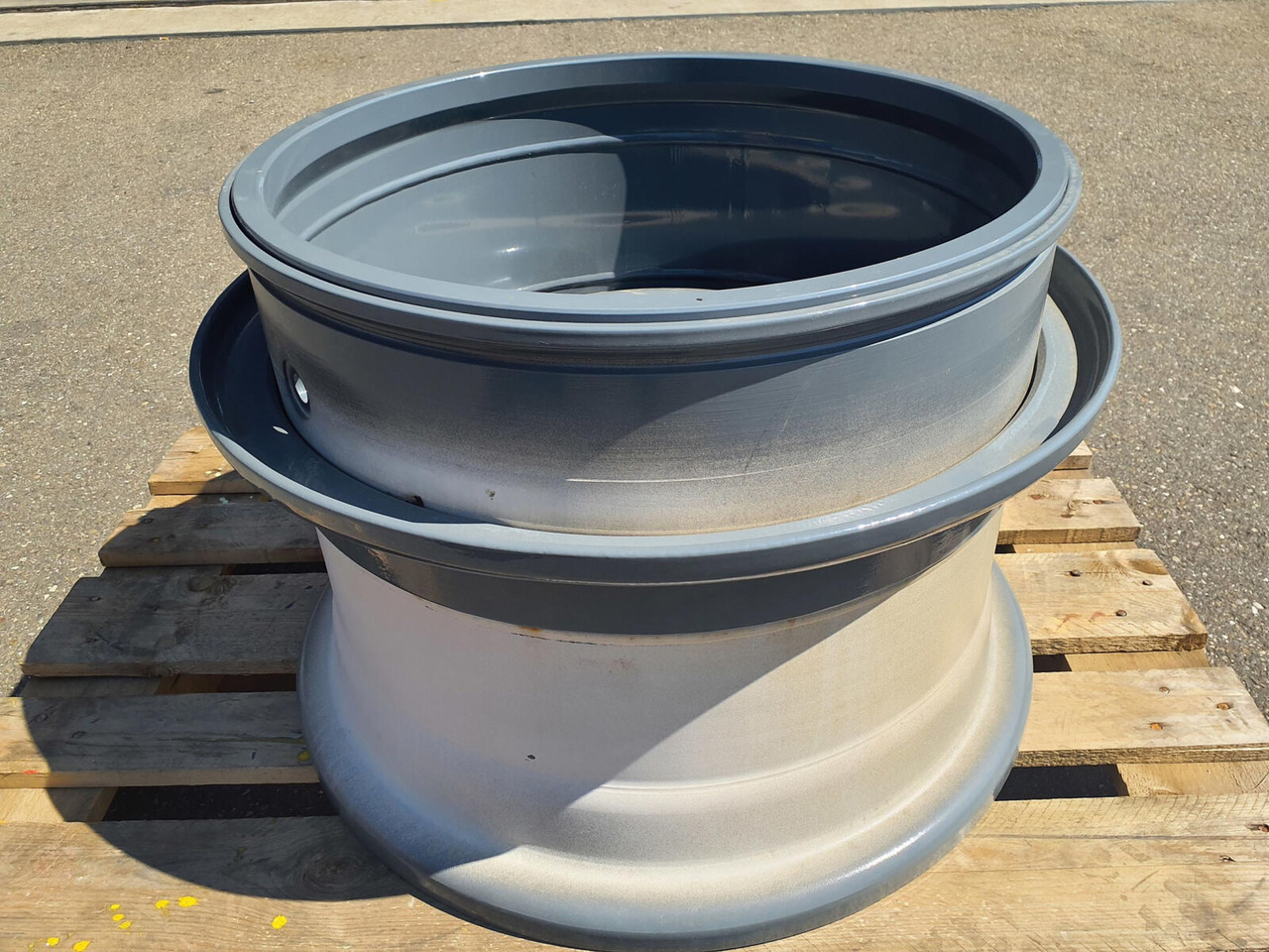 Liebherr Rim 525/80R25 10 21.5 3p - Velg voor Kraan: afbeelding 4 Liebherr Rim 525/80R25 10 21.5 3p - Velg voor Kraan: afbeelding 4