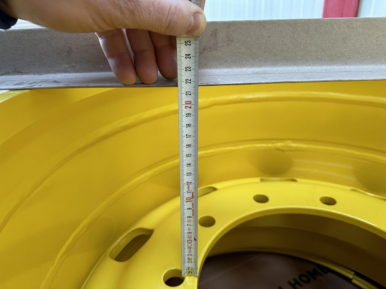 Liebherr Rim 525/80R25 10 21.5 3p - Velg voor Kraan: afbeelding 5 Liebherr Rim 525/80R25 10 21.5 3p - Velg voor Kraan: afbeelding 5