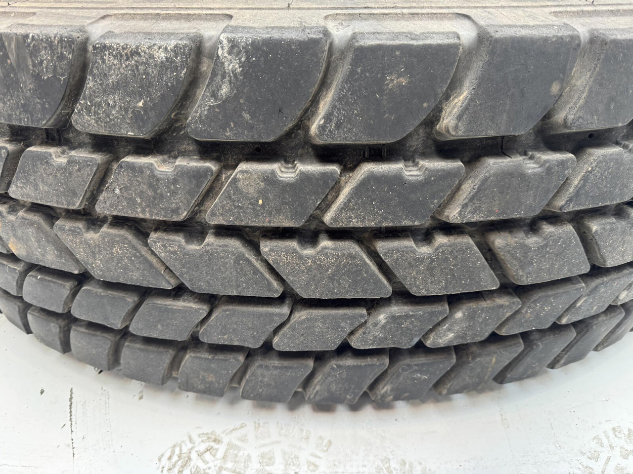 Liebherr Wheel 445/95 R25 10 12 1p - Complete wiel voor Kraan: afbeelding 3 Liebherr Wheel 445/95 R25 10 12 1p - Complete wiel voor Kraan: afbeelding 3