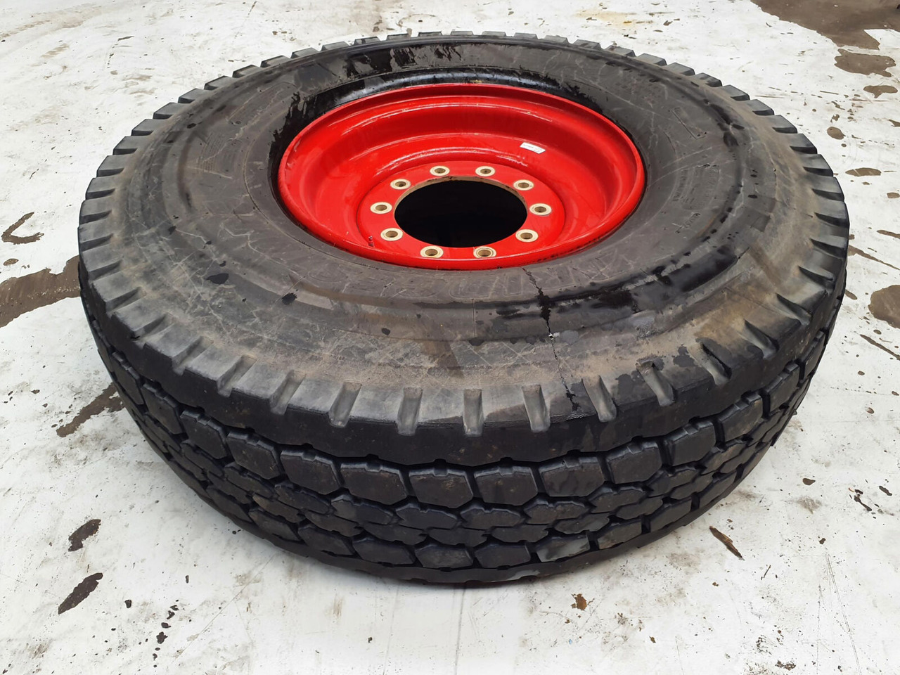 Liebherr Wheel 445/95R25 10 12 1p - Complete wiel voor Kraan: afbeelding 1 Liebherr Wheel 445/95R25 10 12 1p - Complete wiel voor Kraan: afbeelding 1