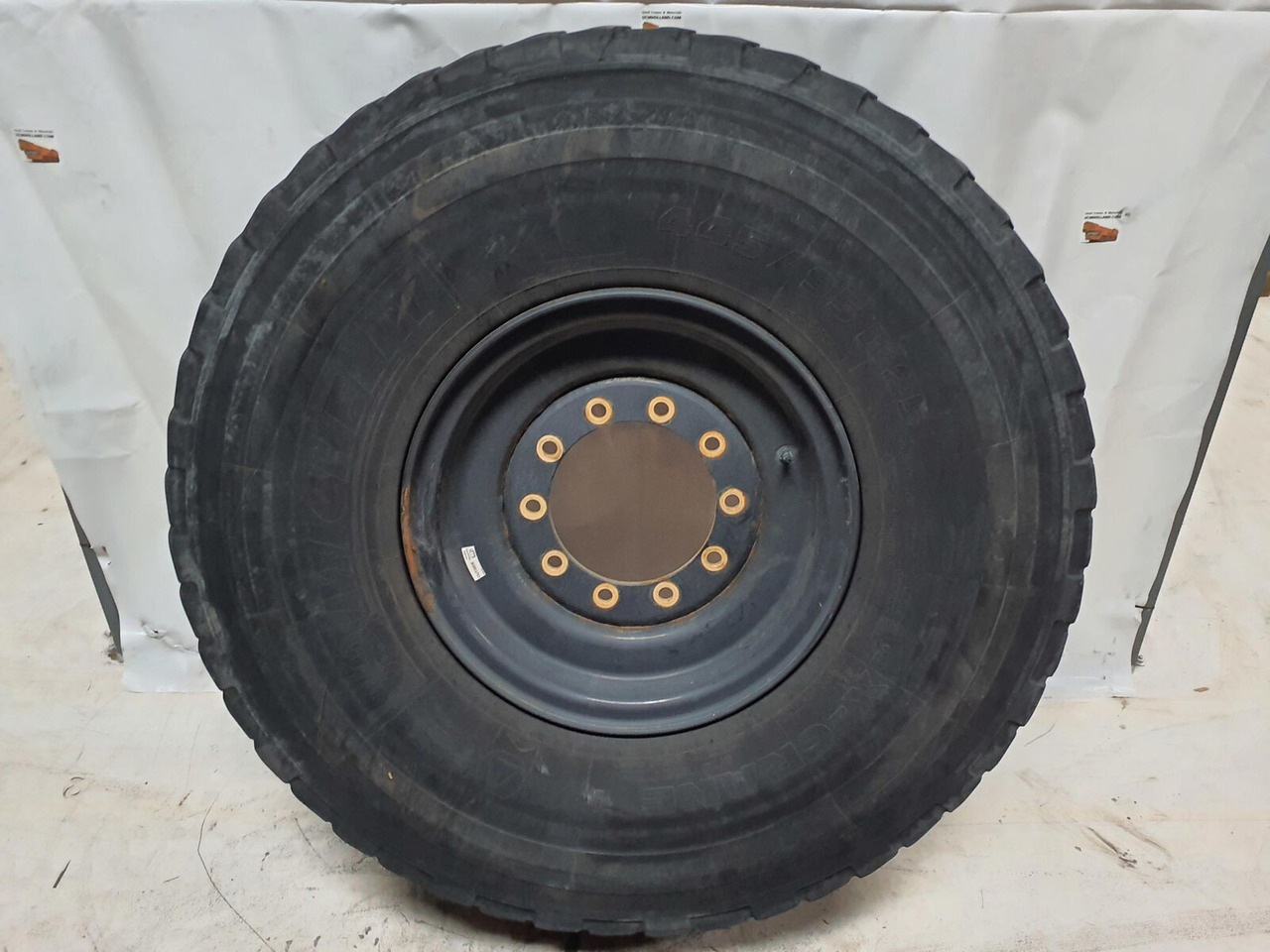 Liebherr Wheel 445/95R25 10 12 1p - Complete wiel voor Kraan: afbeelding 2 Liebherr Wheel 445/95R25 10 12 1p - Complete wiel voor Kraan: afbeelding 2
