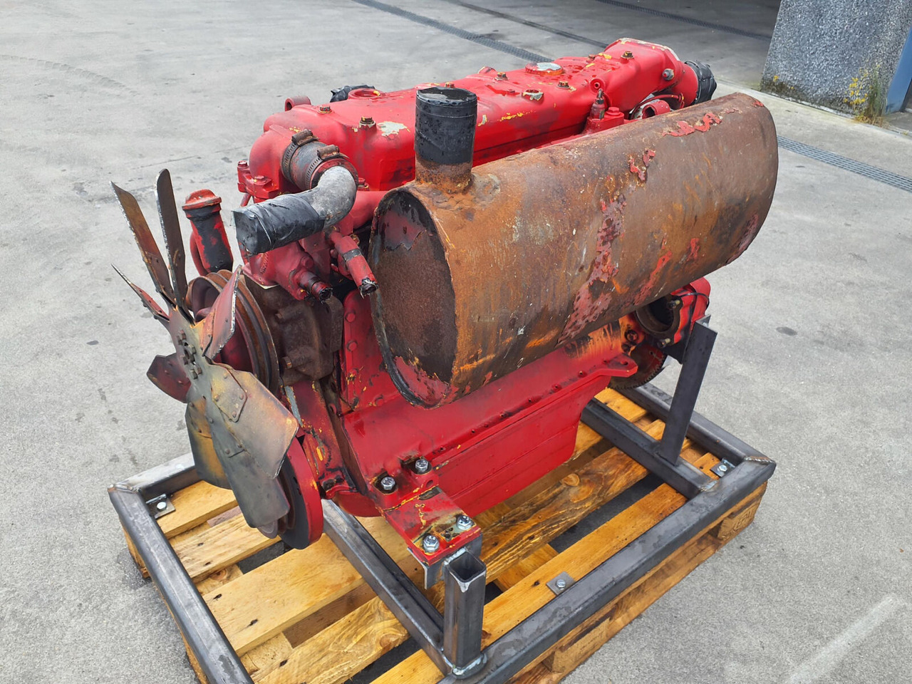 Mercedes-Benz LTM 1060 engine Mercedes OM 352 - Motor voor Mobiele kraan: afbeelding 4 Mercedes-Benz LTM 1060 engine Mercedes OM 352 - Motor voor Mobiele kraan: afbeelding 4