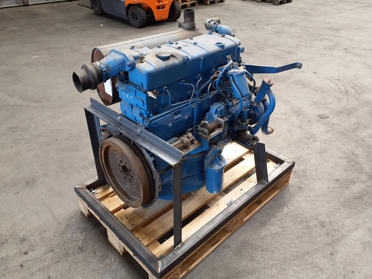 Mercedes-Benz LTM 1070 engine Mercedes OM 352 A - Motor voor Mobiele kraan: afbeelding 5 Mercedes-Benz LTM 1070 engine Mercedes OM 352 A - Motor voor Mobiele kraan: afbeelding 5