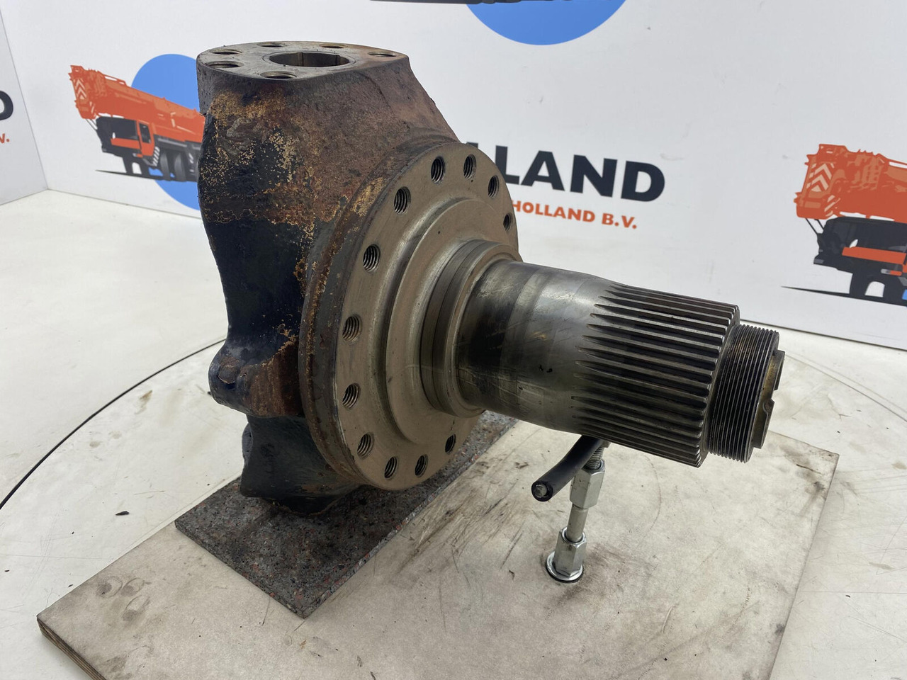 PPM 280 ATT Steering knuckle 16 holes axle 2 - Fusee voor Kraan: afbeelding 3 PPM 280 ATT Steering knuckle 16 holes axle 2 - Fusee voor Kraan: afbeelding 3