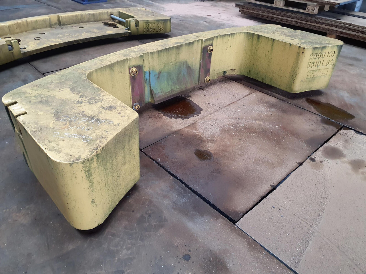 PPM ATT 400-3 Counterweight 2.5 ton - Tegenwicht voor Mobiele kraan: afbeelding 3 PPM ATT 400-3 Counterweight 2.5 ton - Tegenwicht voor Mobiele kraan: afbeelding 3